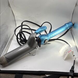 BaByliss Pro  Titanium 2" Spring Curling Iron 430°F Blue Working
